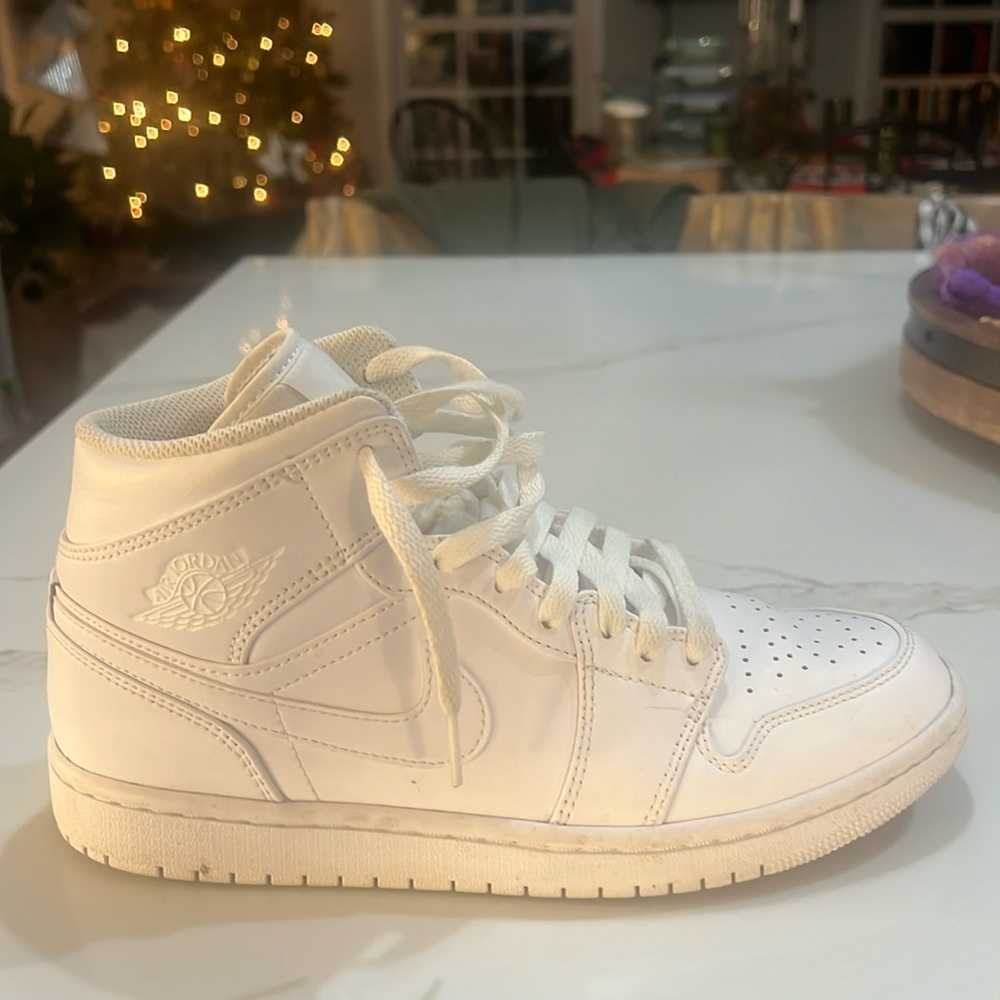 Mid Jordan 1